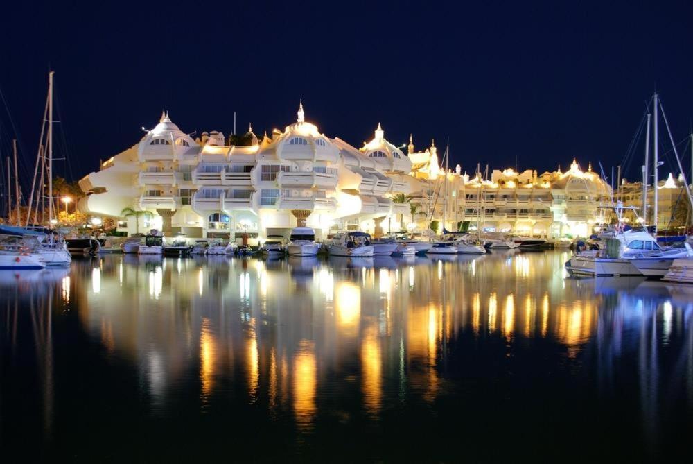 Ferienwohnung Luxury Apartament In Marina Benalmádena Exterior foto